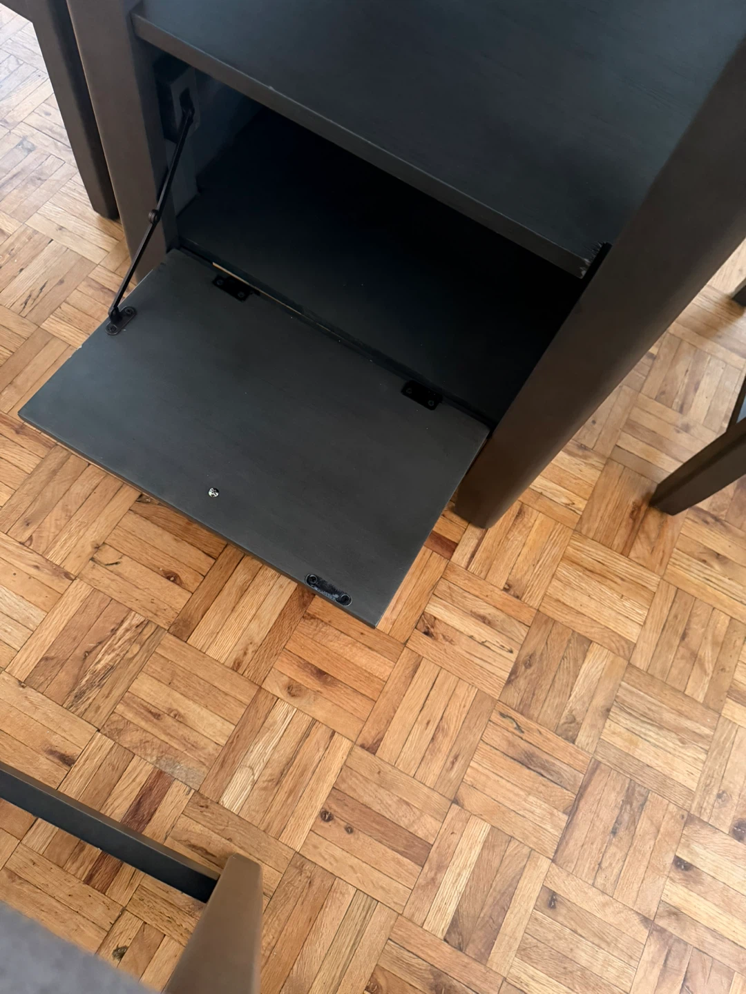 Dark Oak Round Counter Height Table with 2 Stools - photo 2