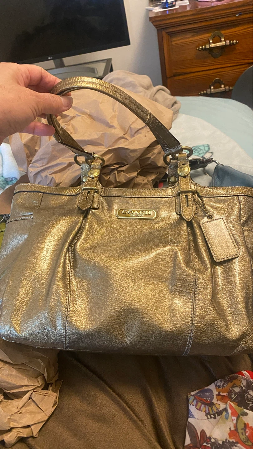 Coach Metallic Gold Leather Tote Bag - photo 3