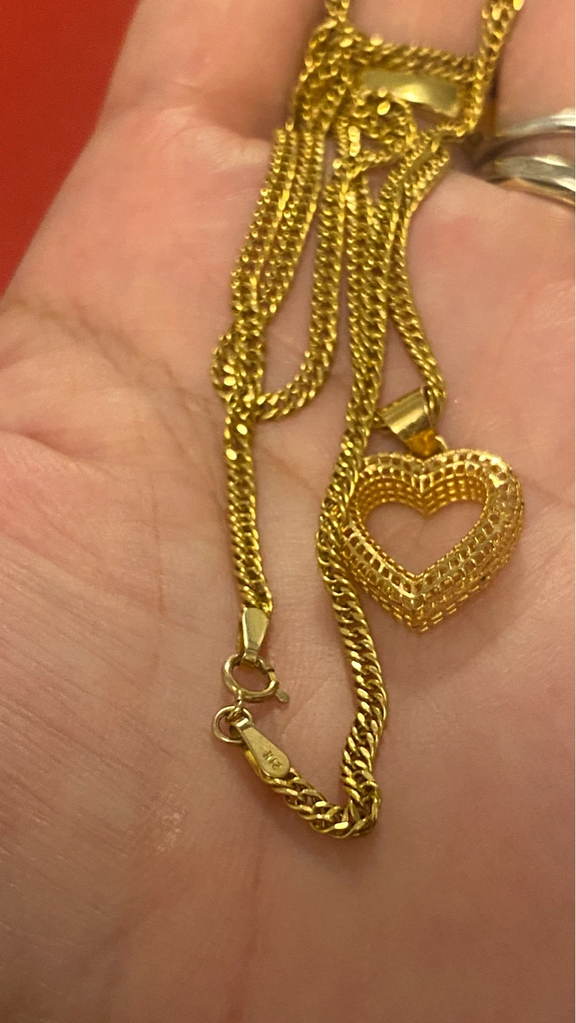 21K Gold Heart Pendant Necklace