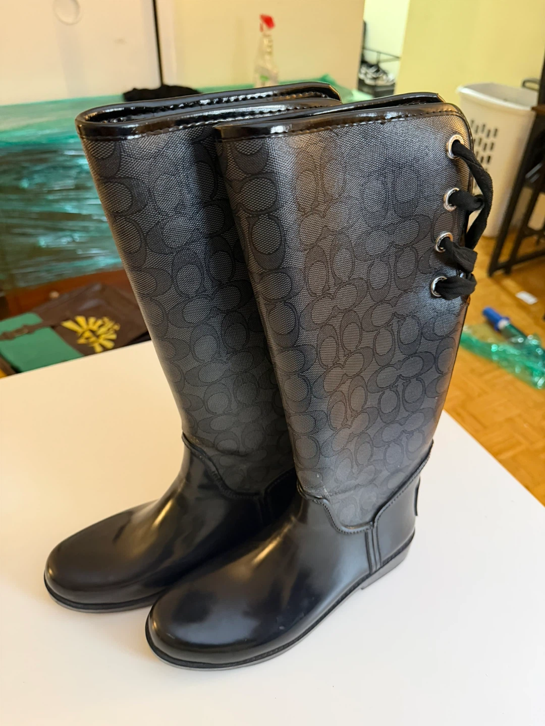 Coach Black Monogram Rain Boots Size eur 39 - photo 2