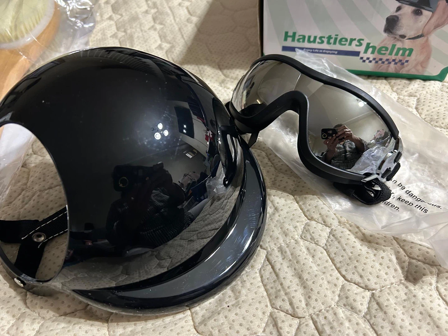 New-Haustiers Helm Pet Helmet with Goggles