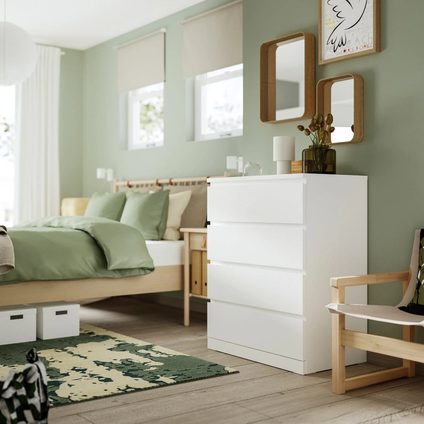 IKEA MALM 4-Drawer Chest - photo 3