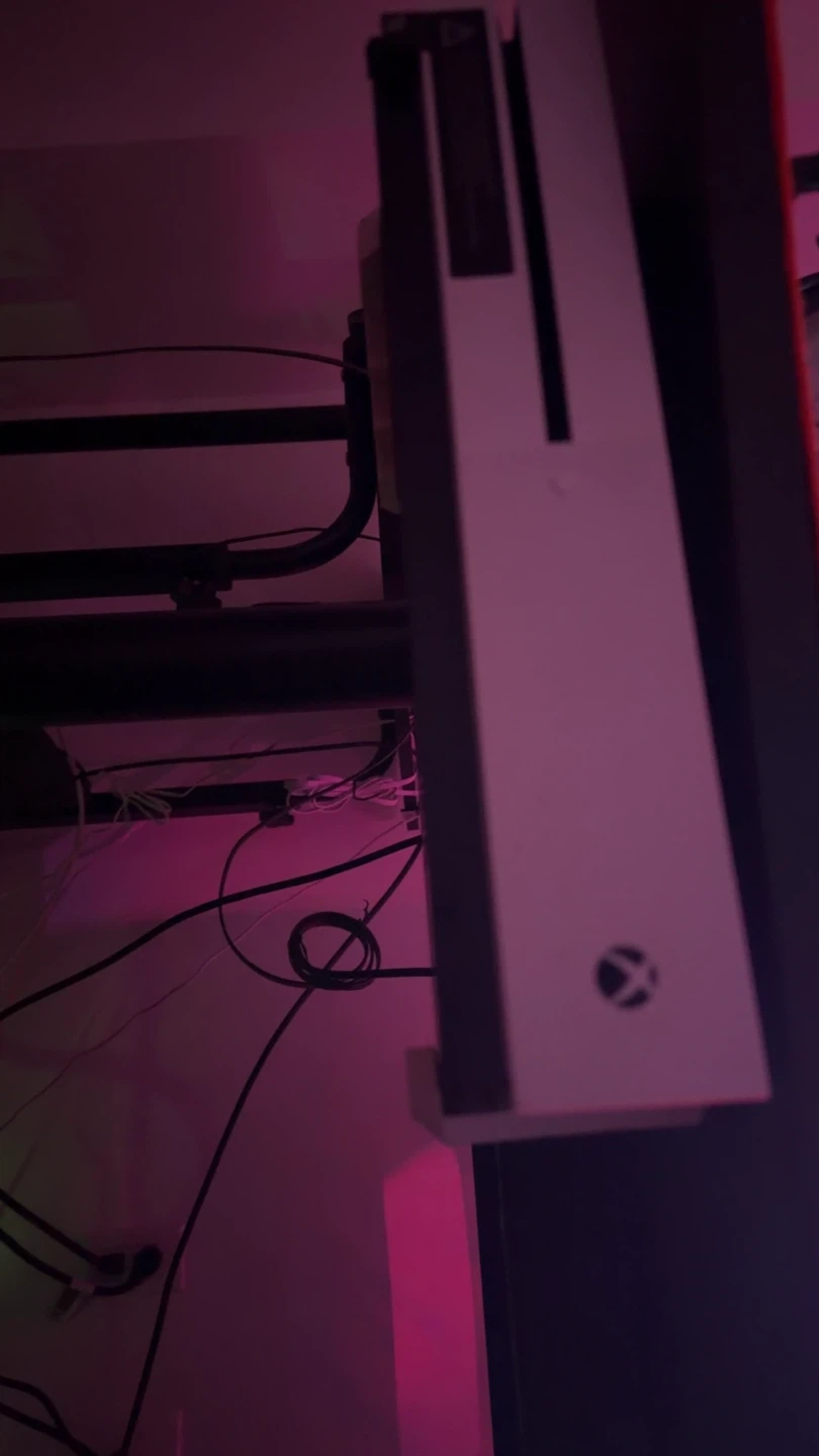 Xbox One Under Desk Mount. - photo 2