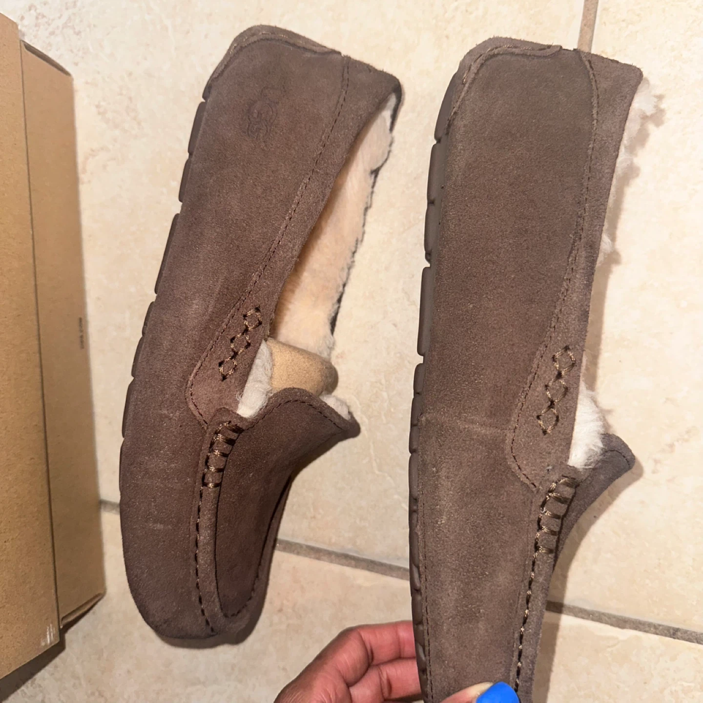 UGG Ansley Slipper Moccasins Brown Size 7 - photo 3