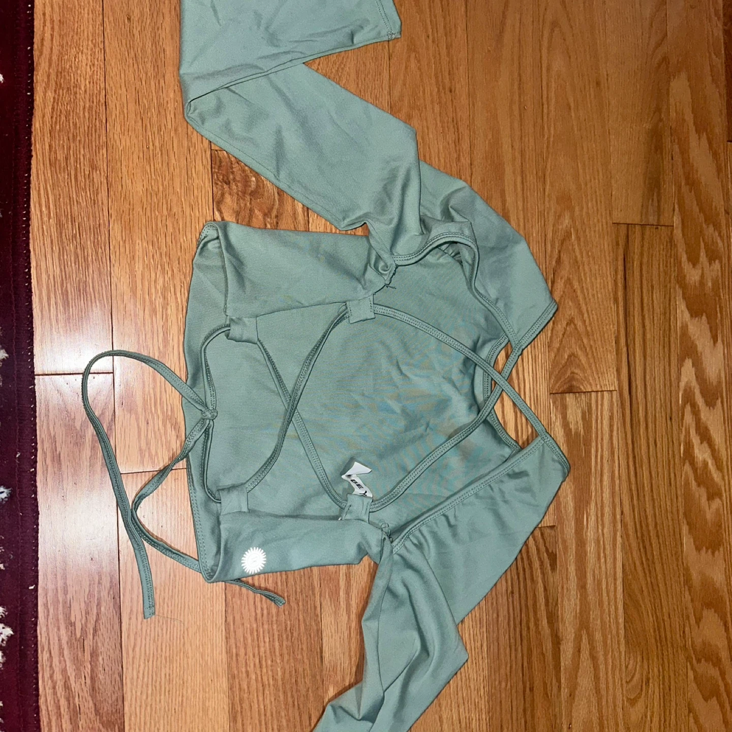 Strappy Long Sleeve Crop Top green small - photo 3