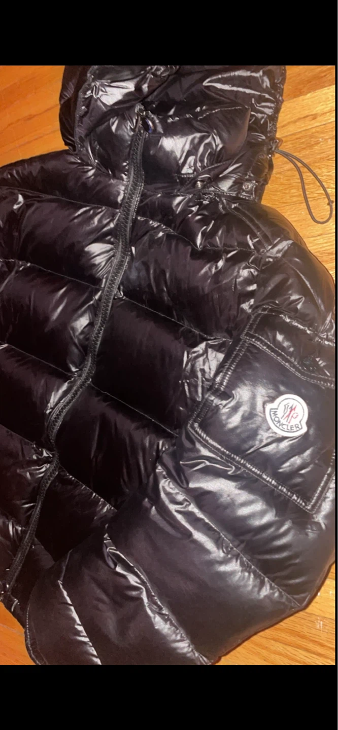 Moncler Black Puffer Jacket with Hood - photo 2