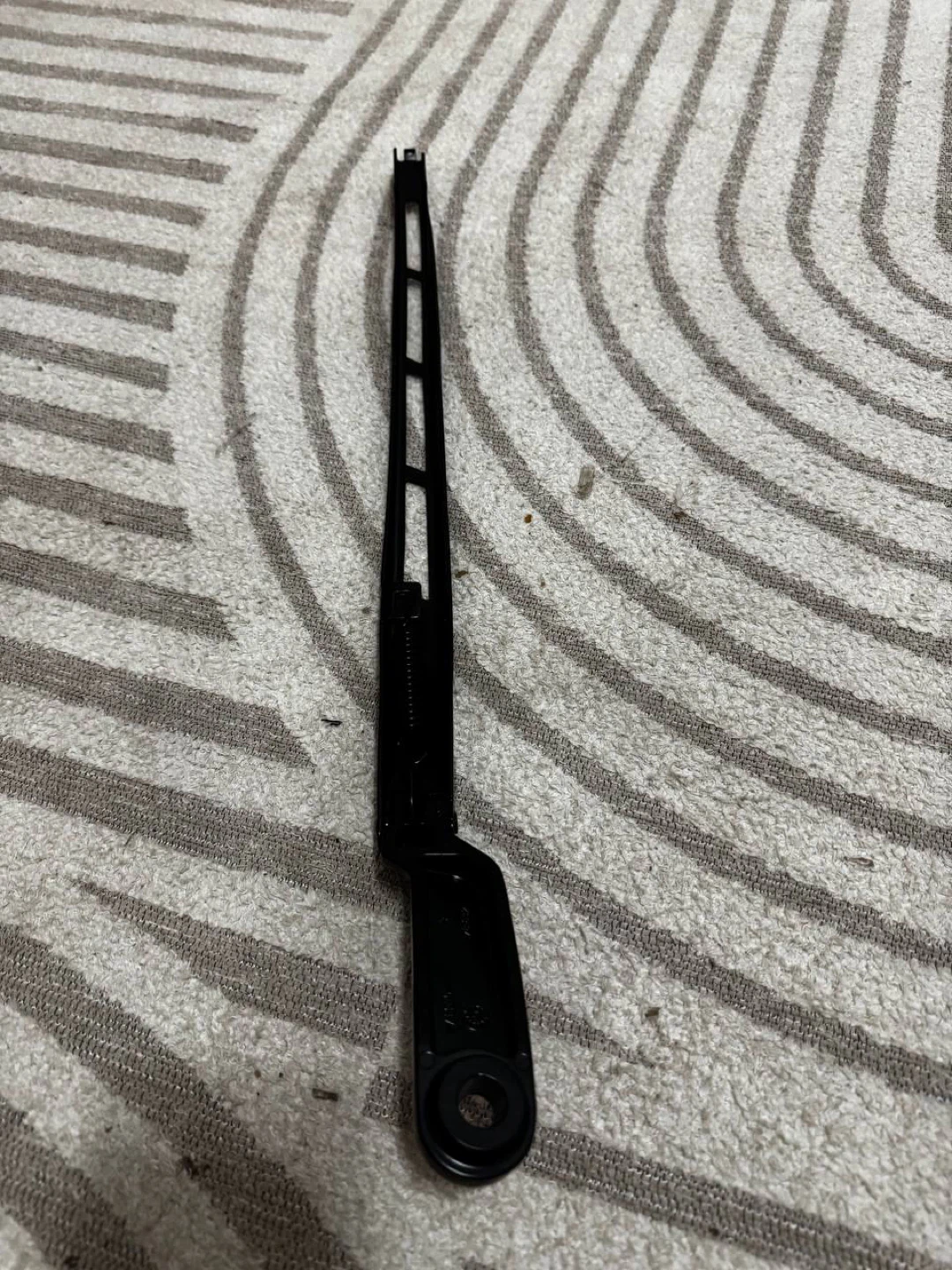 AUDI Q7 2007–2016 WIPER ARM – LEFT 🔥 - photo 3