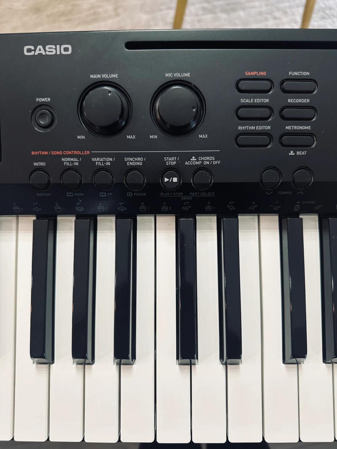 Great Sounding 88 weighted keys piano keyboard with pedal, bench - photo 5