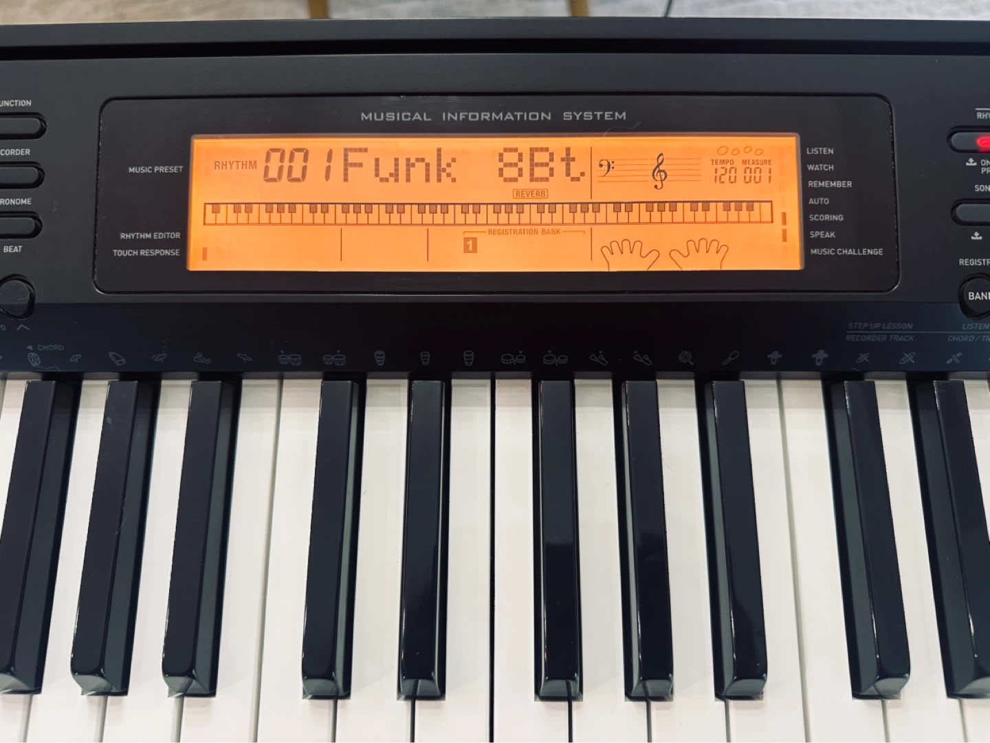 Great Sounding 88 weighted keys piano keyboard with pedal, bench - photo 2