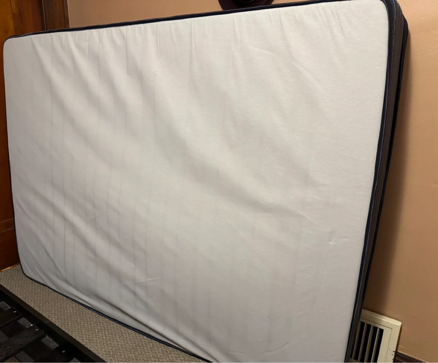 Serta Queen Mattress - photo 5