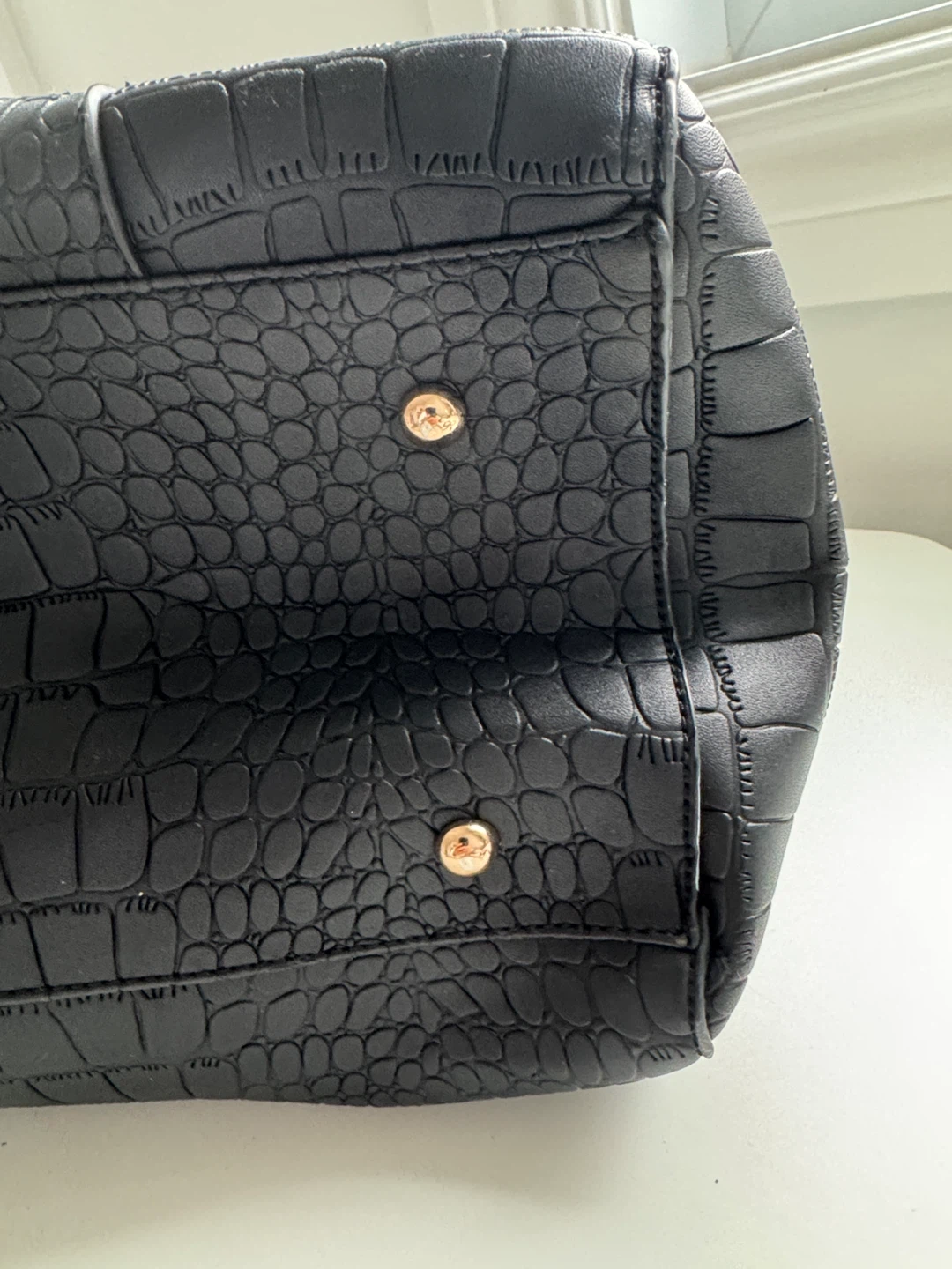 Sandra Angelozzi Black Faux Croc Handbag - photo 5