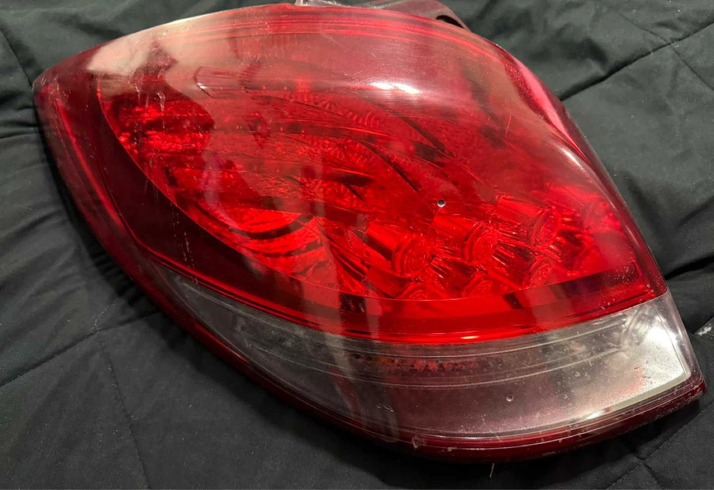 Hyundai Veloster Tail Light Assembly - photo 3