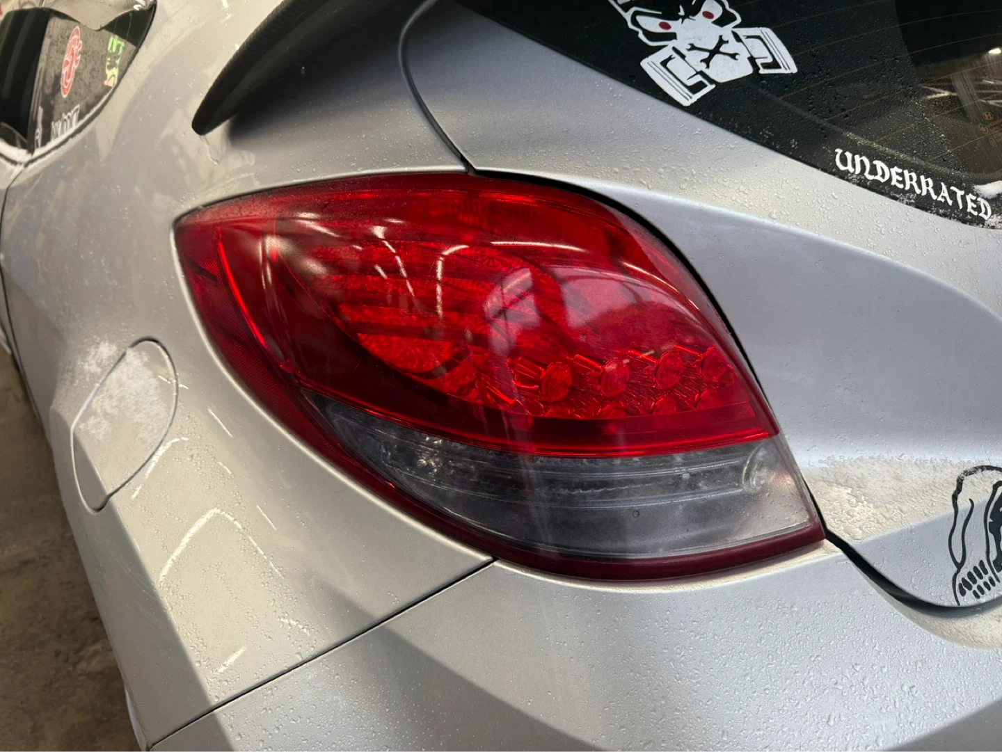 Hyundai Veloster Tail Light Assembly - photo 5