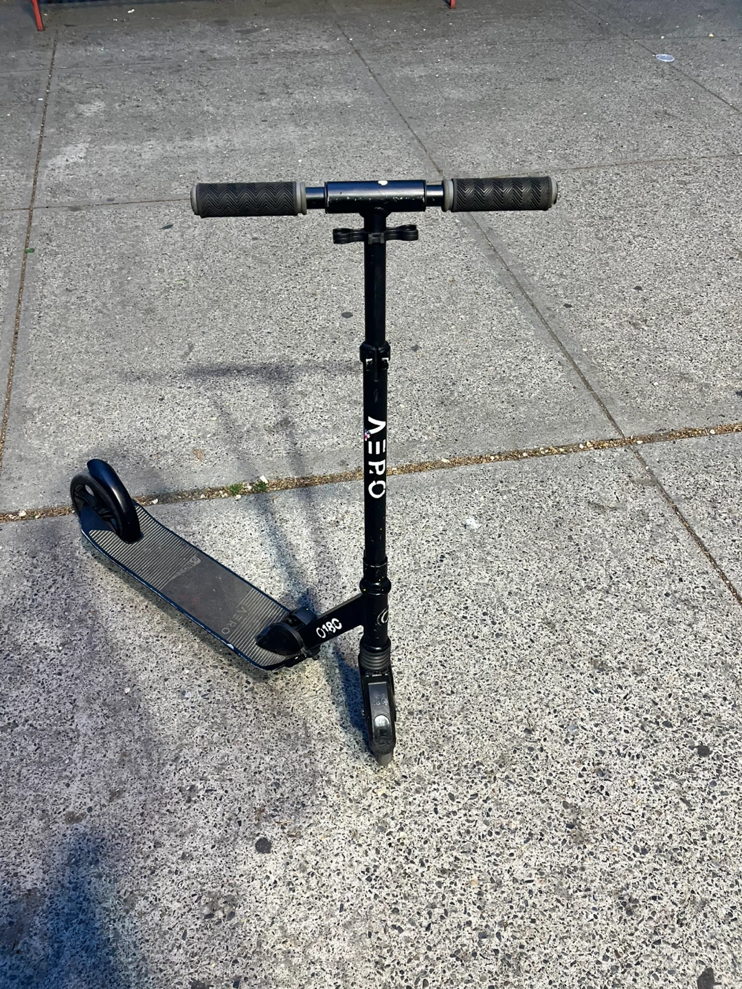 AERO 180 Scooter