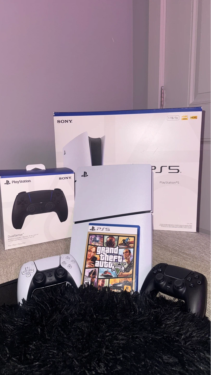 PS5 Disc Edition 1TB – Brand New, Full Bundle - photo 2
