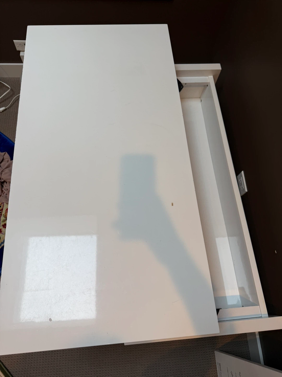 White Lift-Top Coffee Table with Storage - photo 4