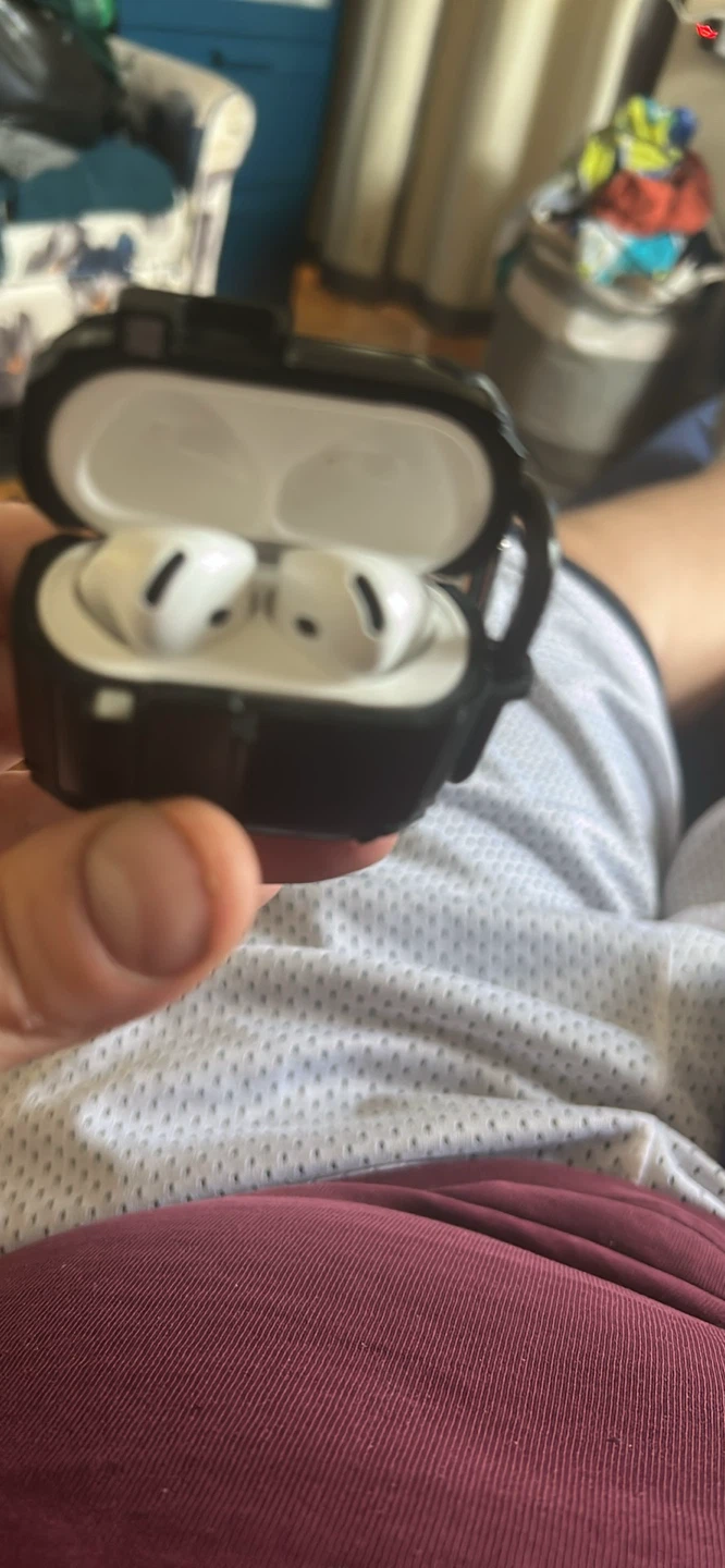 Rugged Protective Case for Apple AirPods 4th generation - photo 2