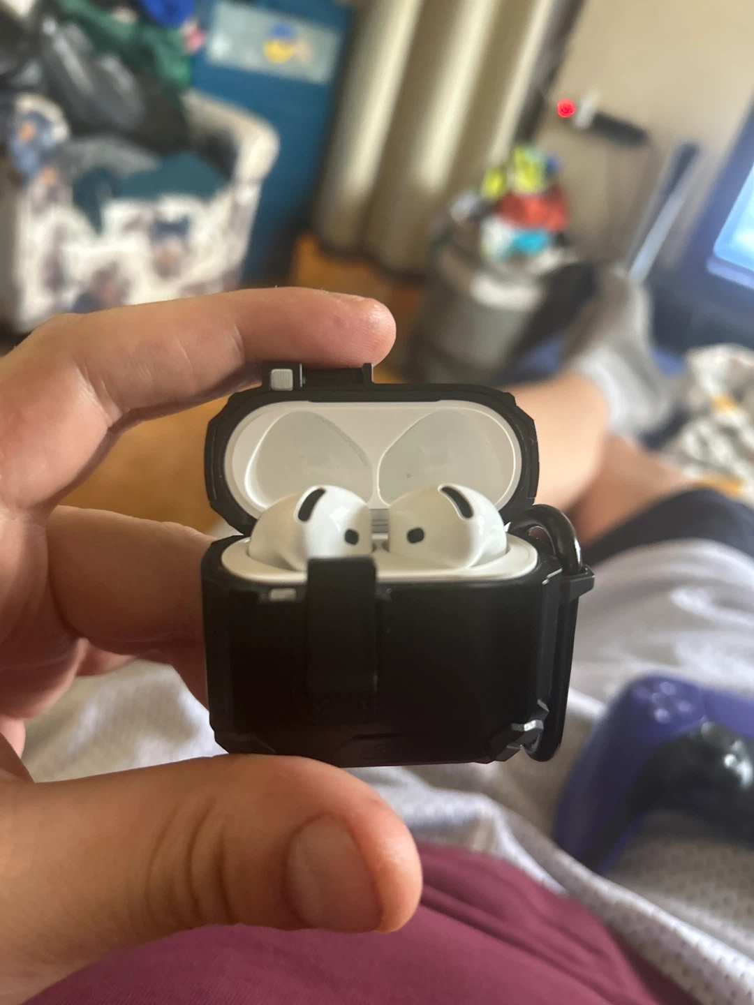 Rugged Protective Case for Apple AirPods 4th generation - photo 3