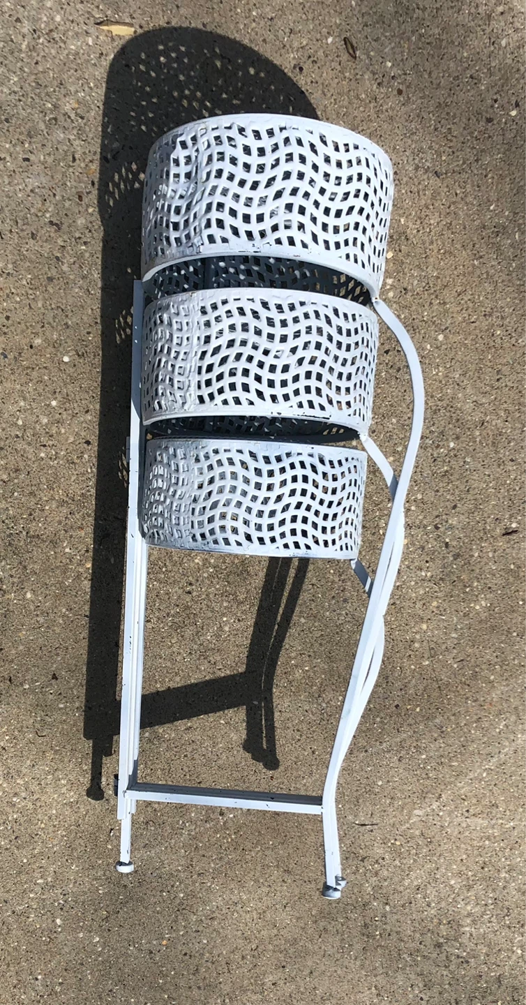 White Metal Tiered Plant Stand - photo 3