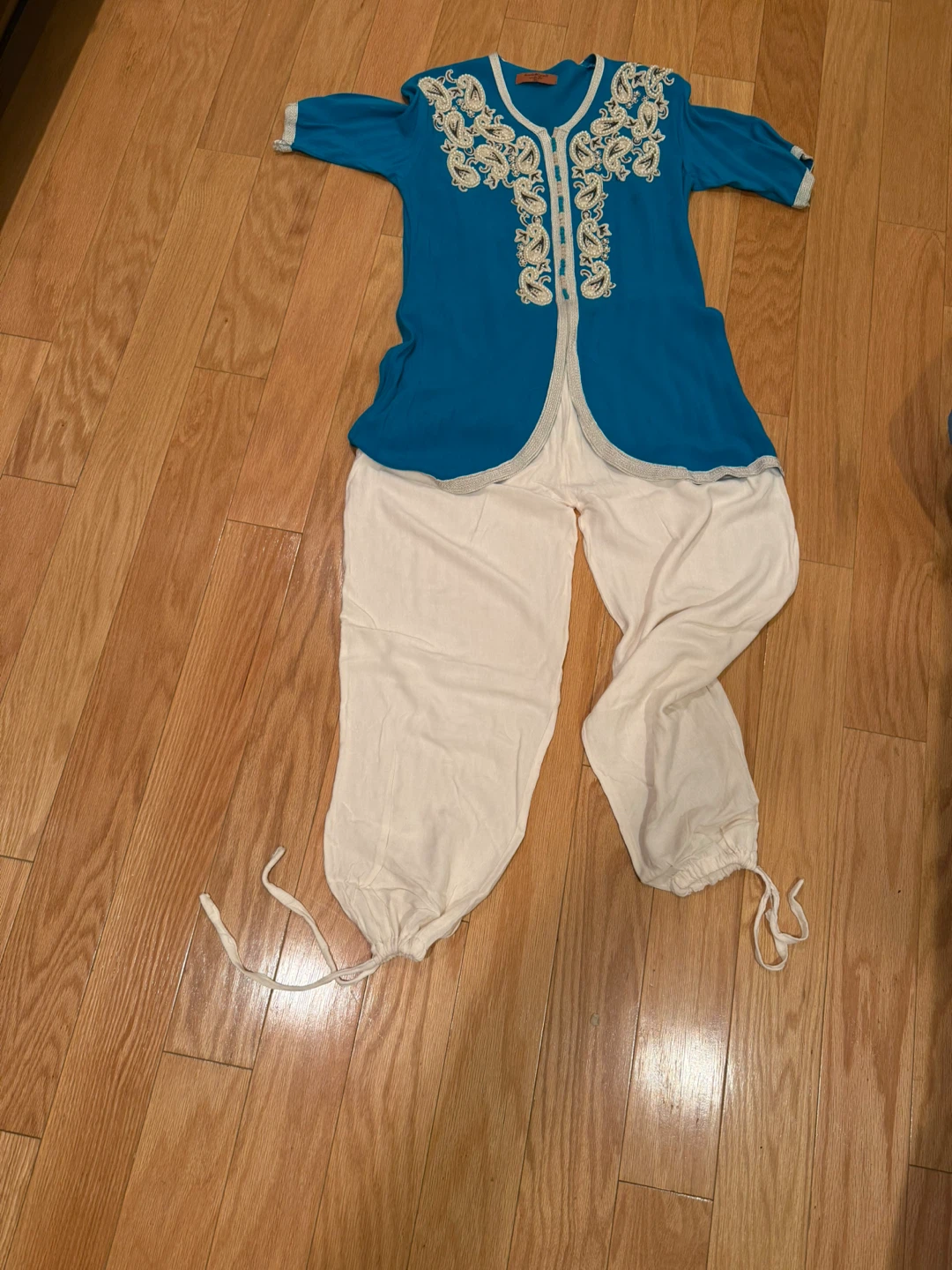 Turquoise Embroidered Tunic with White Harem Pants Set - photo 3