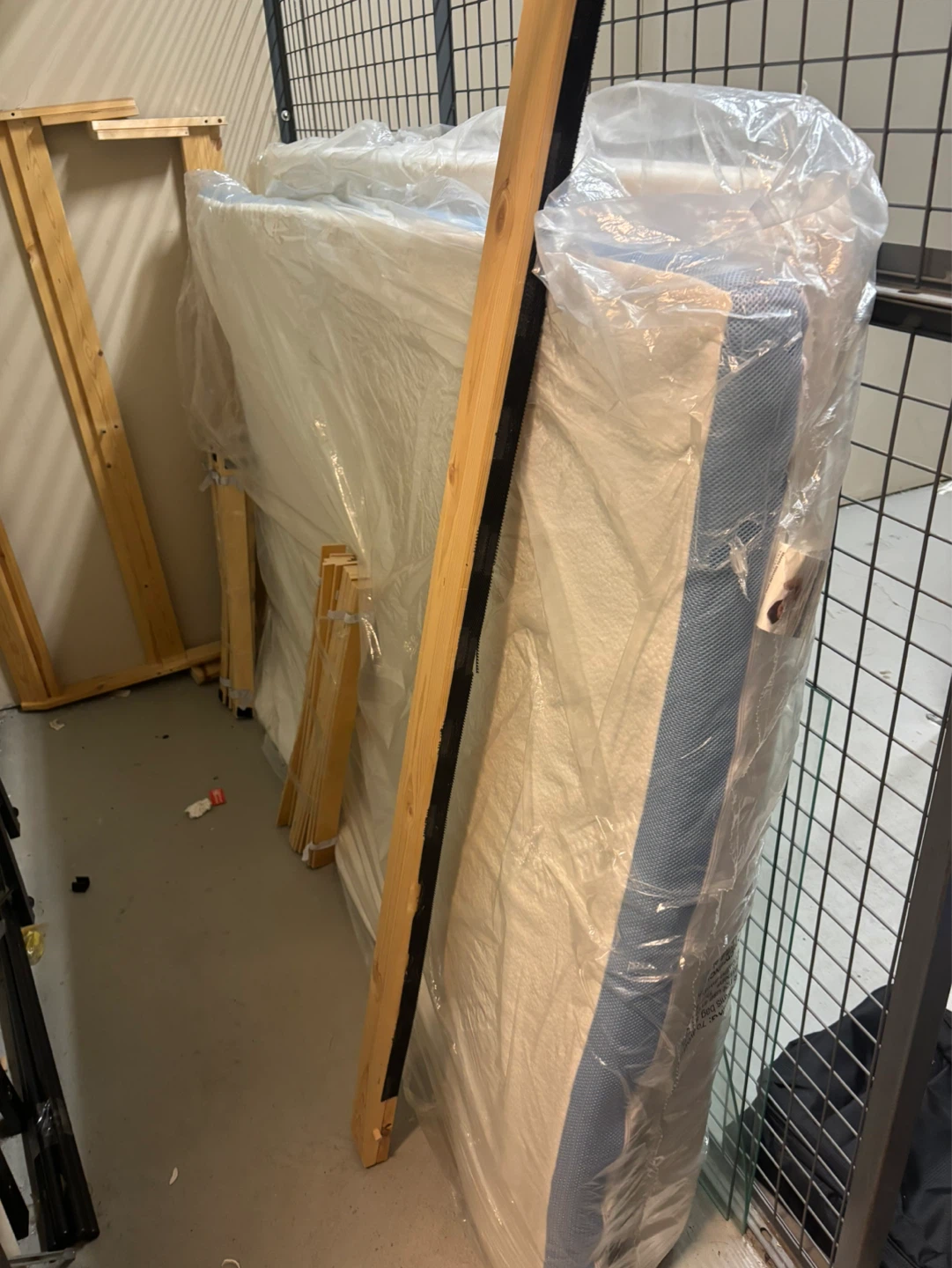 Wooden Bed Frame, Mattress & Mattress Topper - photo 2