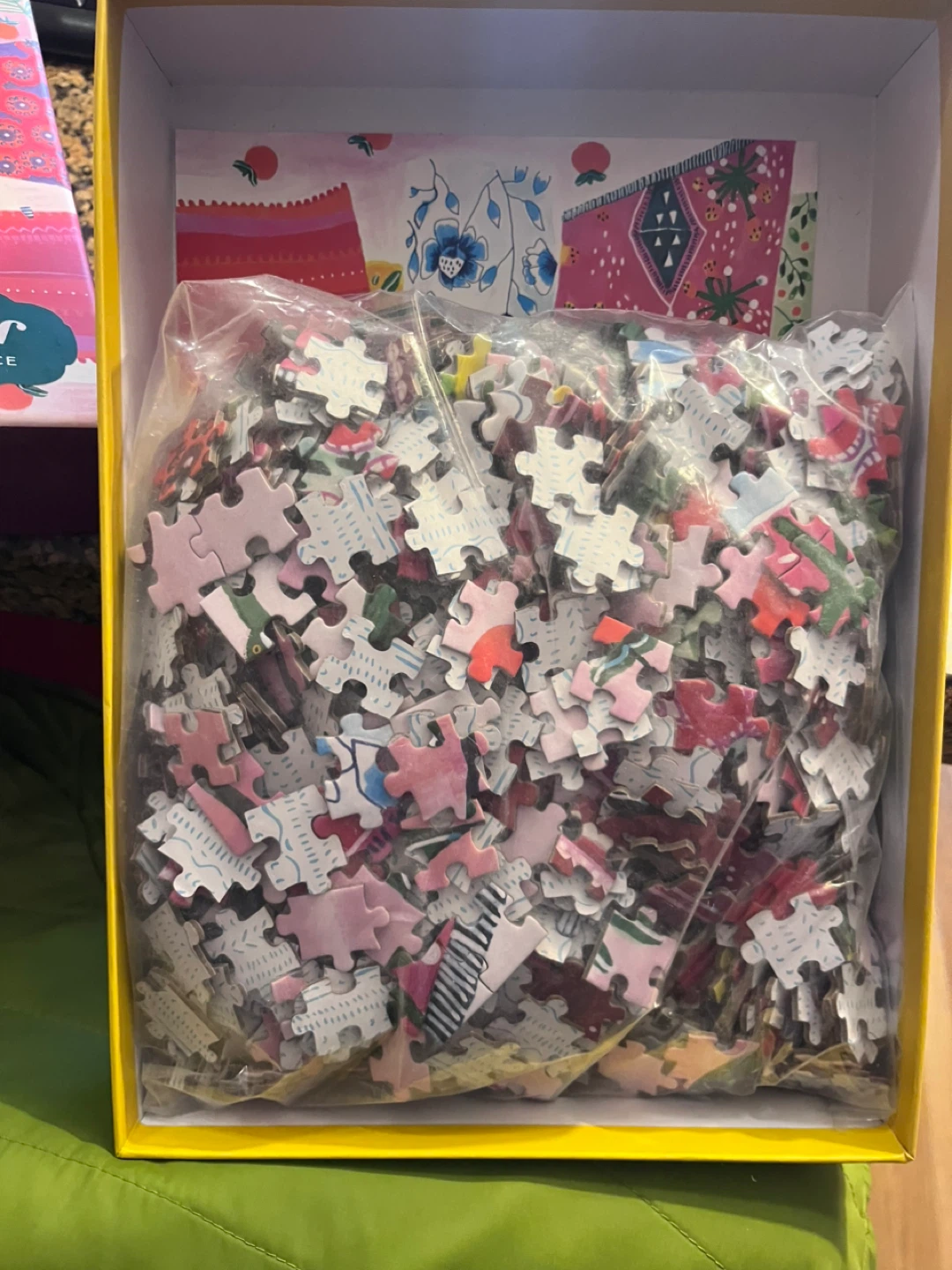 Flow 1000 Piece Jigsaw Puzzle - photo 2