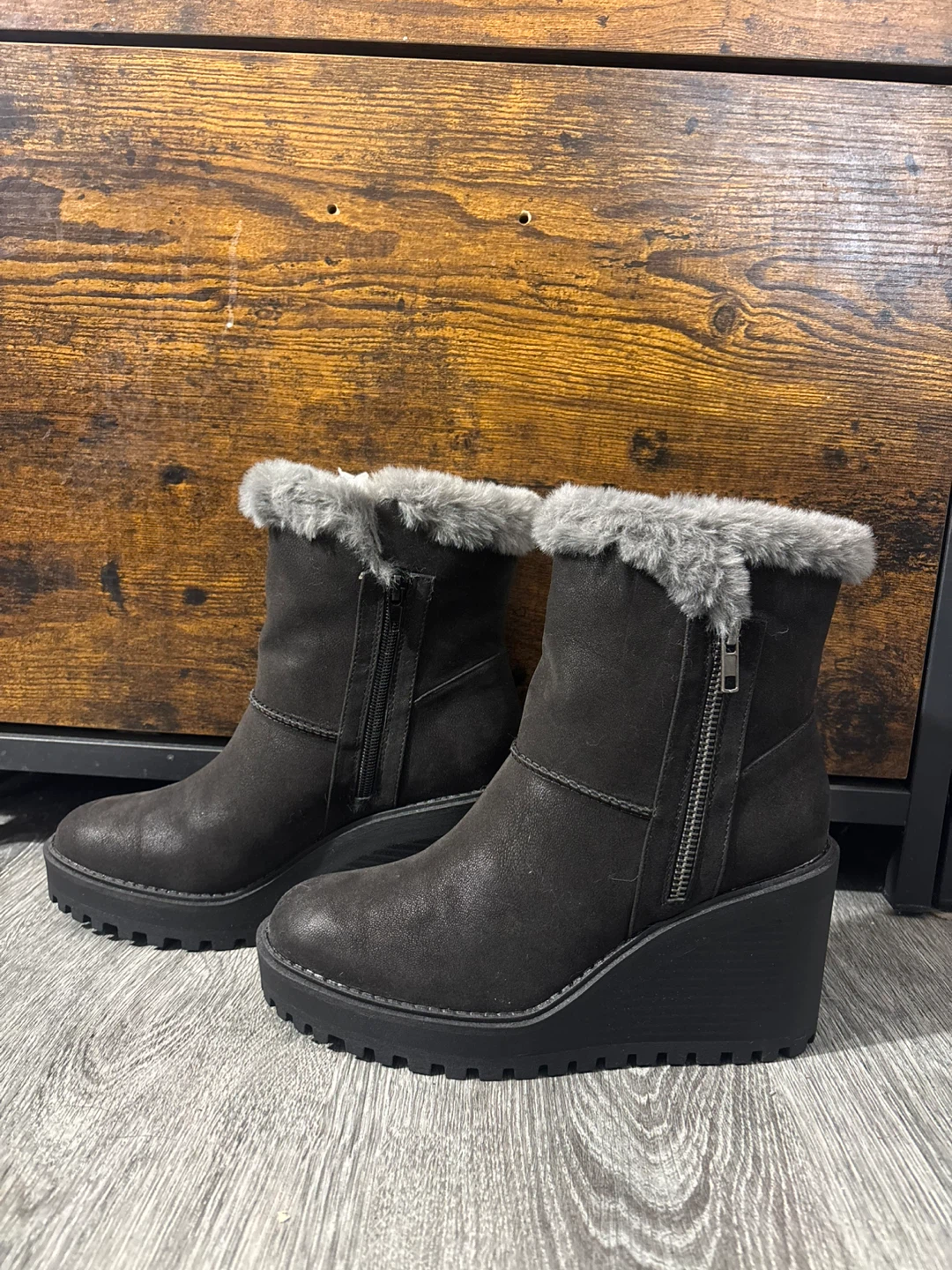 SoftMoc Winter Wedge Boots - Grey - Size 39