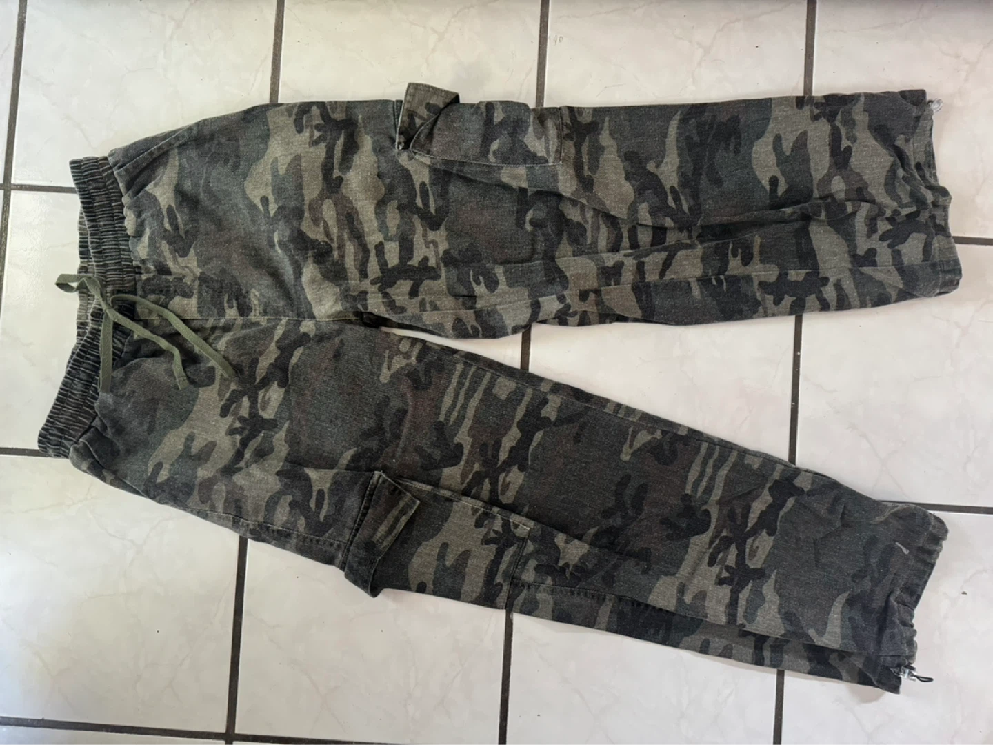 Wide Leg Camo Cargo Pants