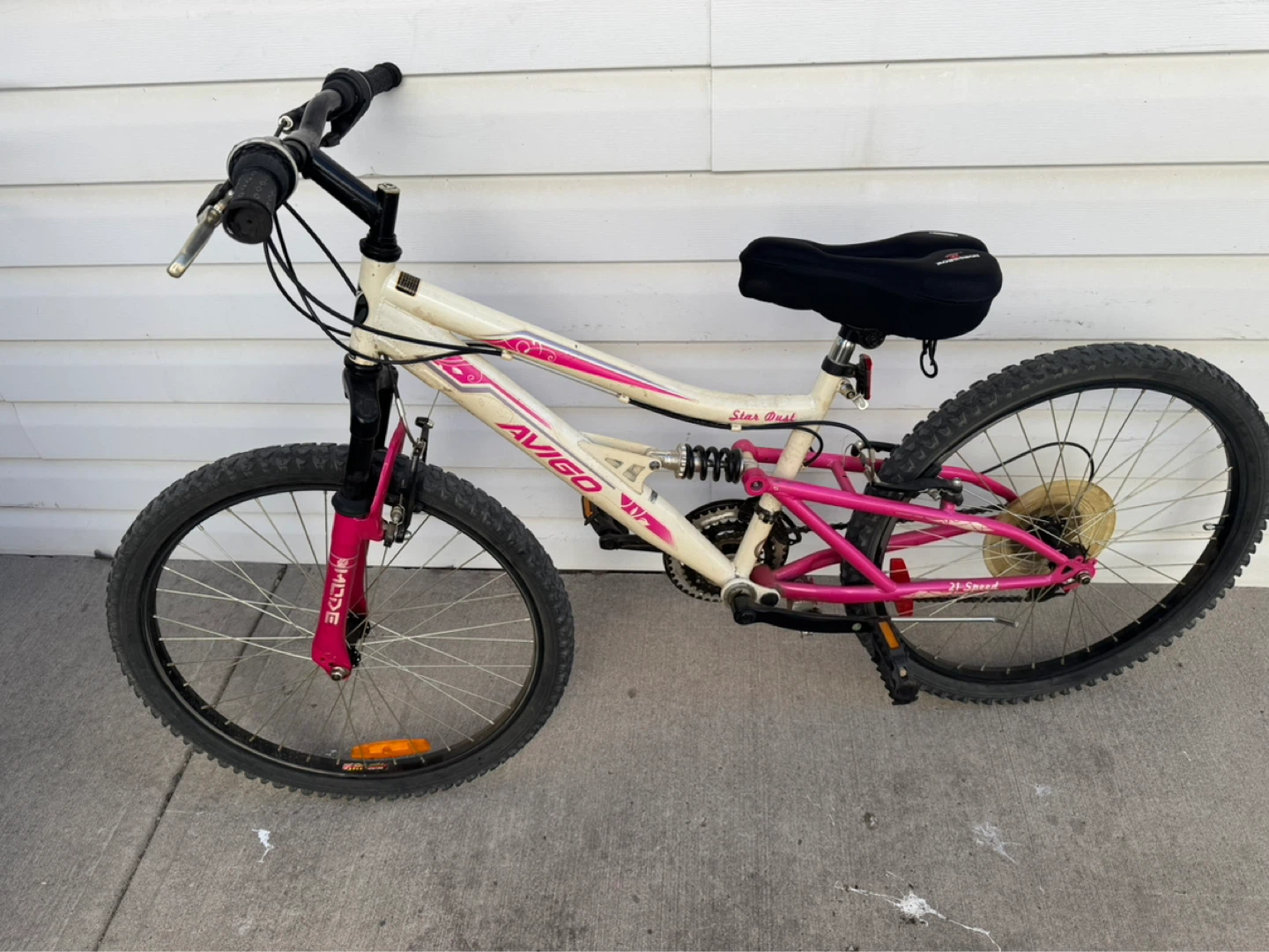 Girls Avico Aluminum Mountain Bike