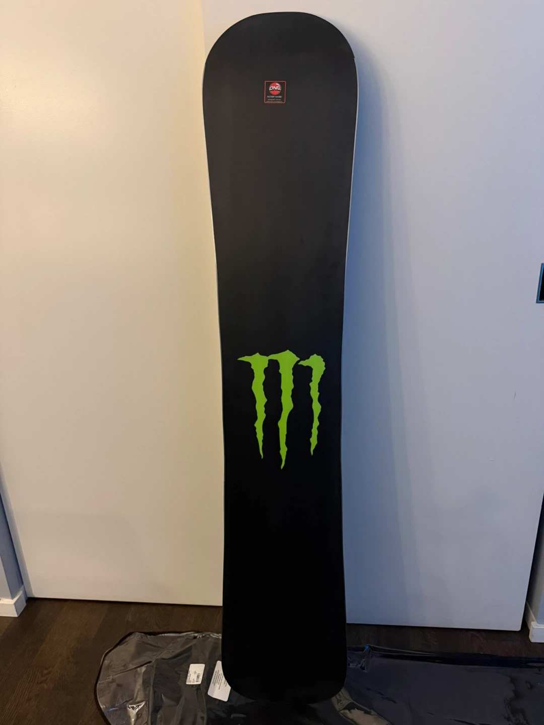 Brand New GNU Monster Energy Snowboard 153cm - photo 3