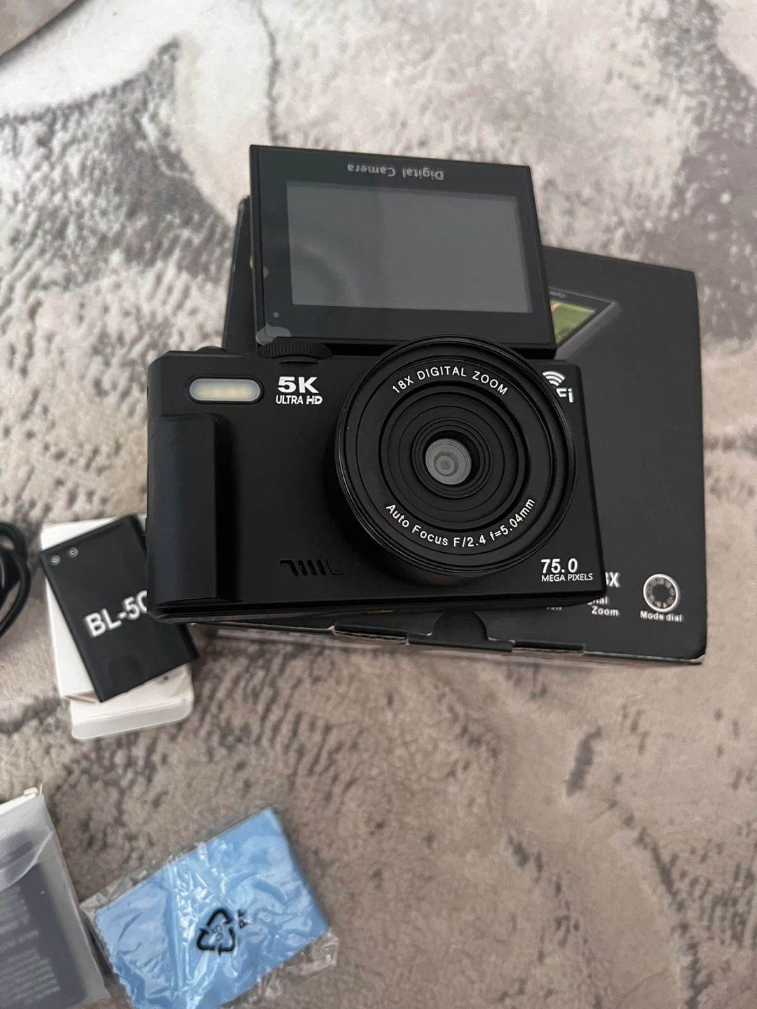 5K Ultra HD Digital Camera with 18X Digital Zoom - photo 3