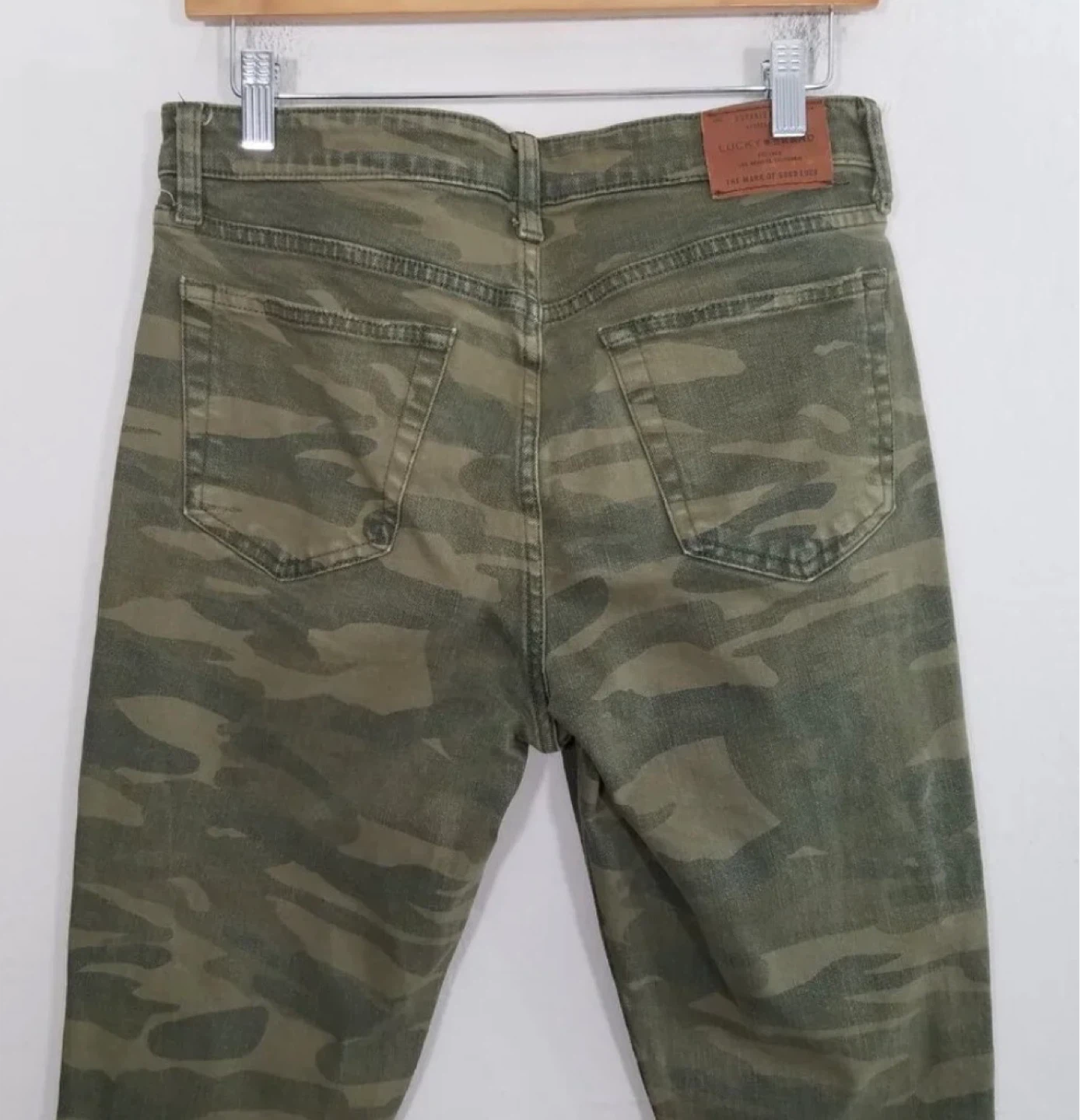 Lucky Brand Bridgette Crop Camo Jeans Size 2 - photo 3