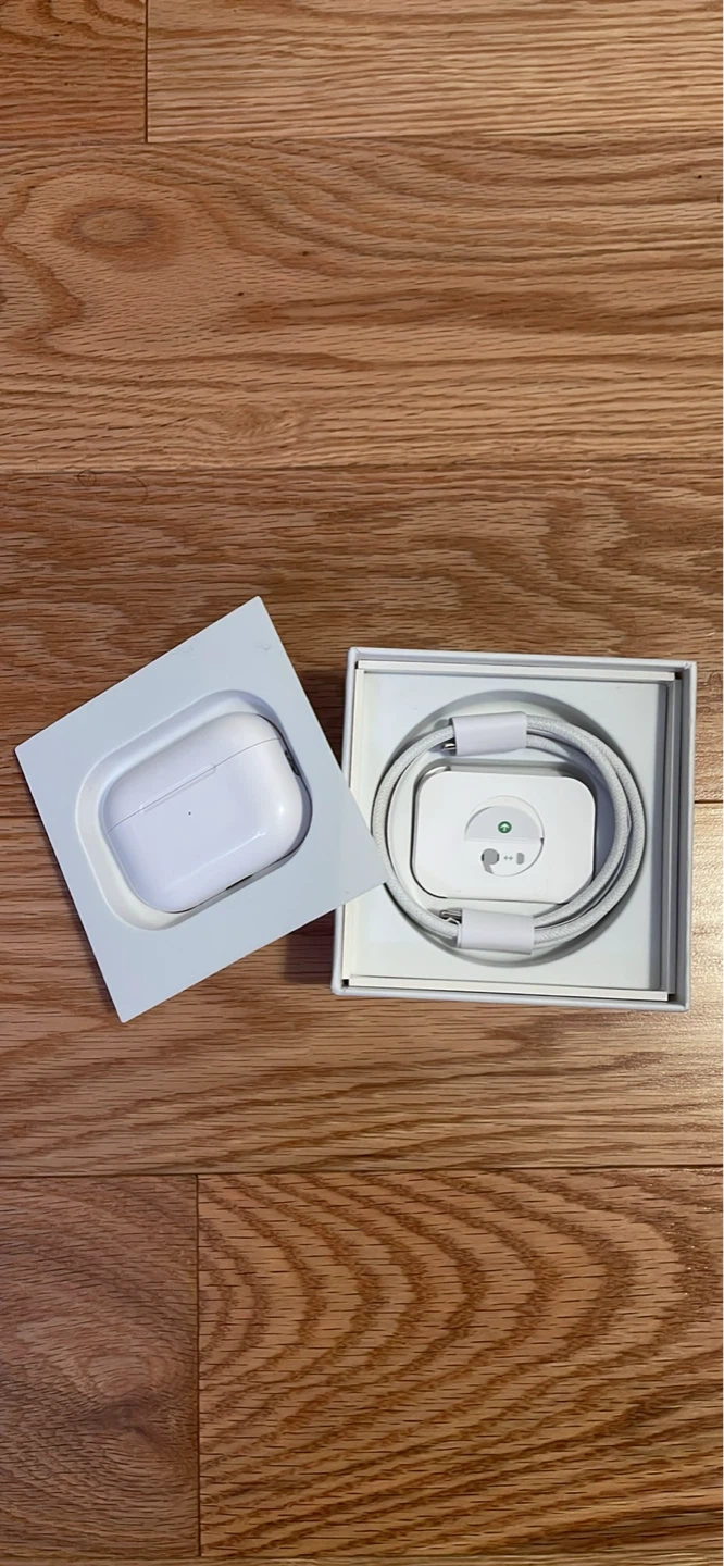 Apple AirPods Pro 2’s - photo 2