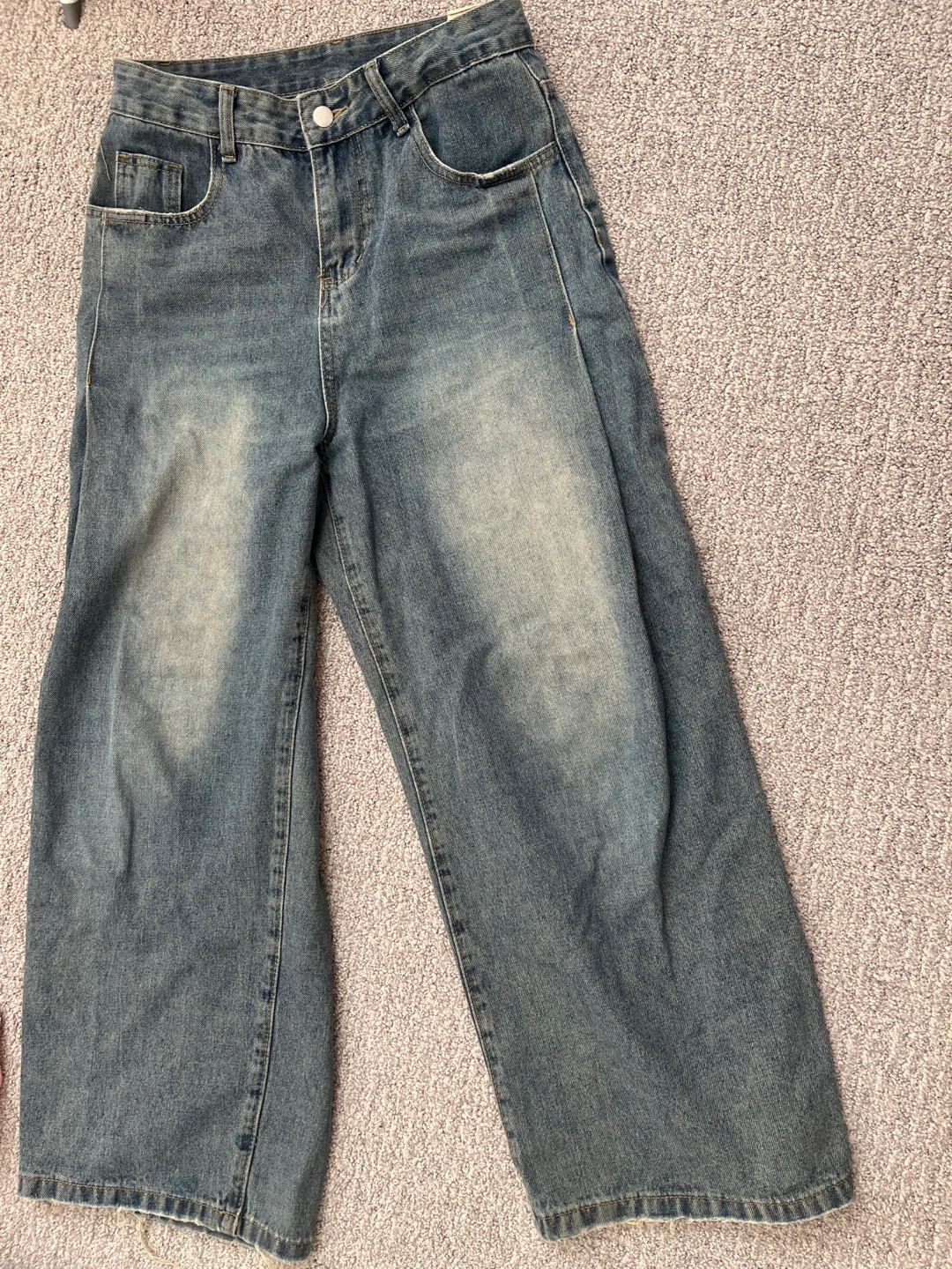 Women's baggy jeans