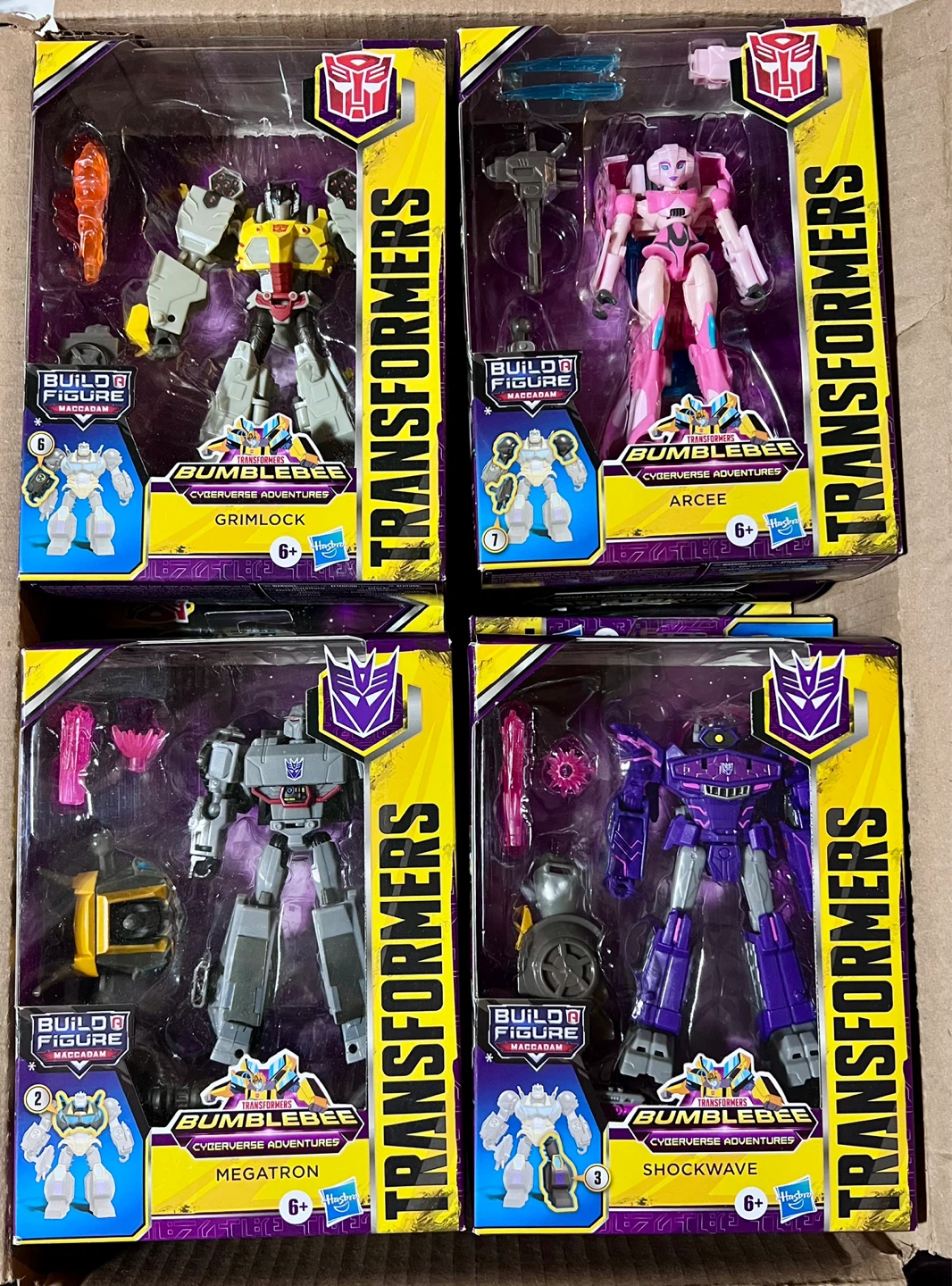 Transformers Bumblebee Cyberverse Adventures Action Figures