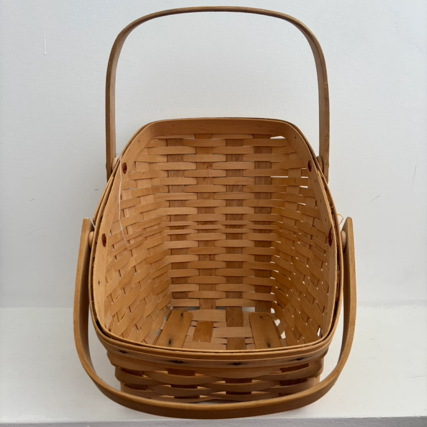 Vintage Wicker Basket - photo 2