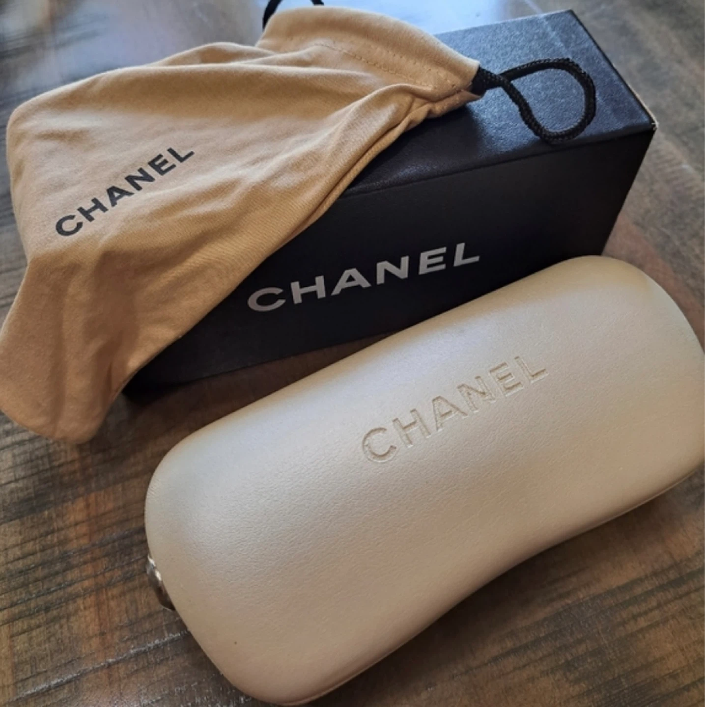 Women’s sunglasses - photo 2