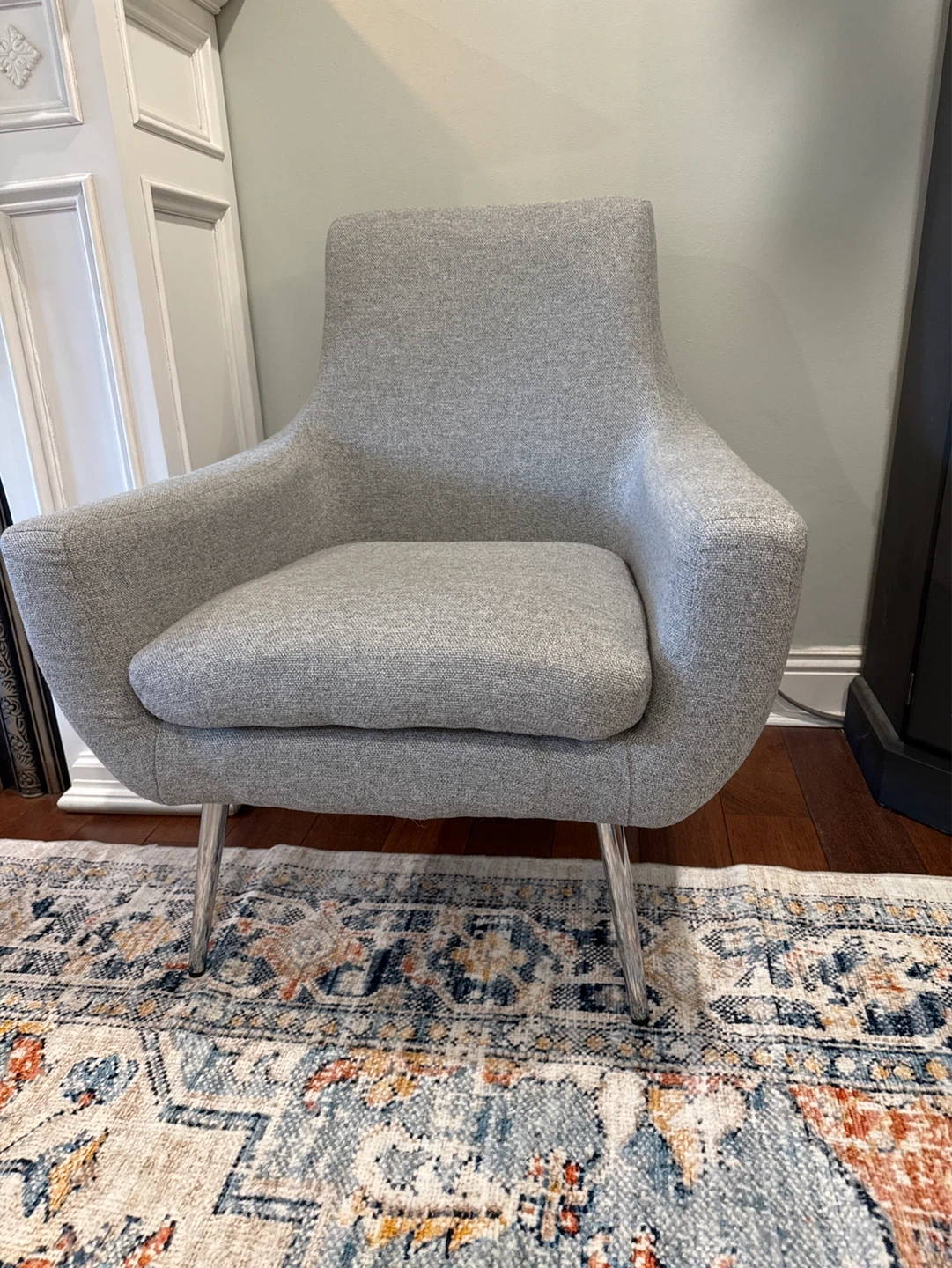 Grey Accent Chair - photo 2