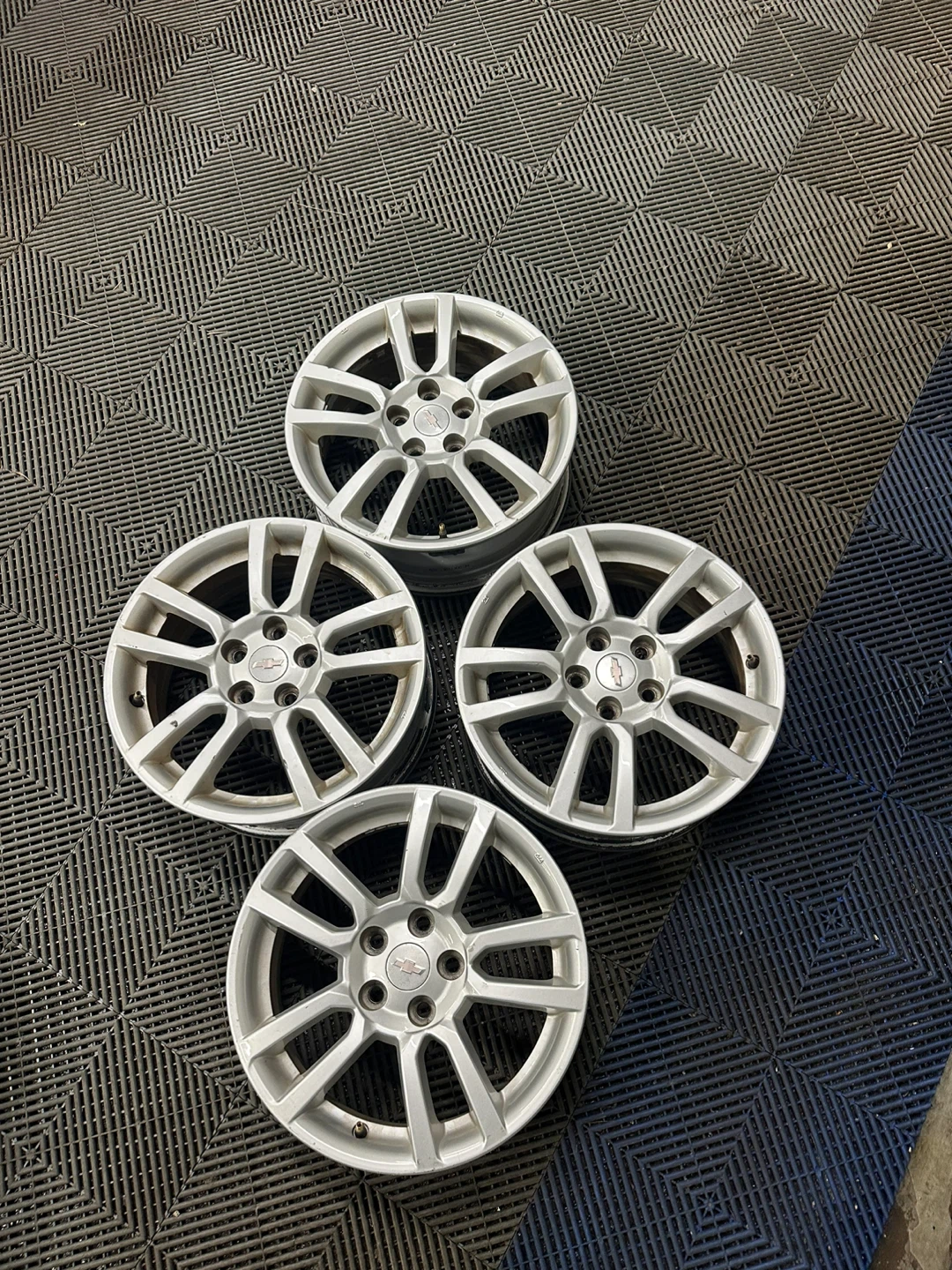 Set of 4  Wheels - photo 2