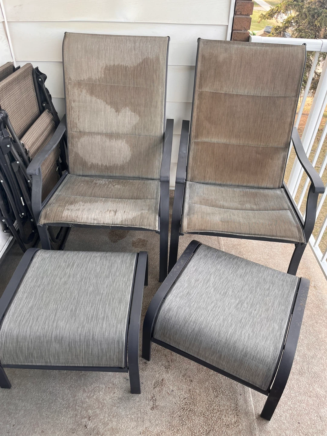 4 Piece Patio Chairs and Foot Stools
