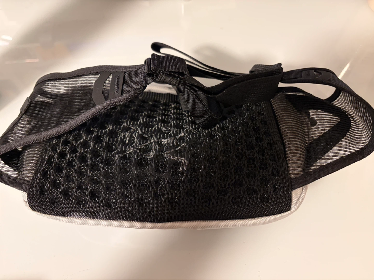 Arc'teryx Arro Waist Pack Brand new with tags - Grey/Silver - photo 3