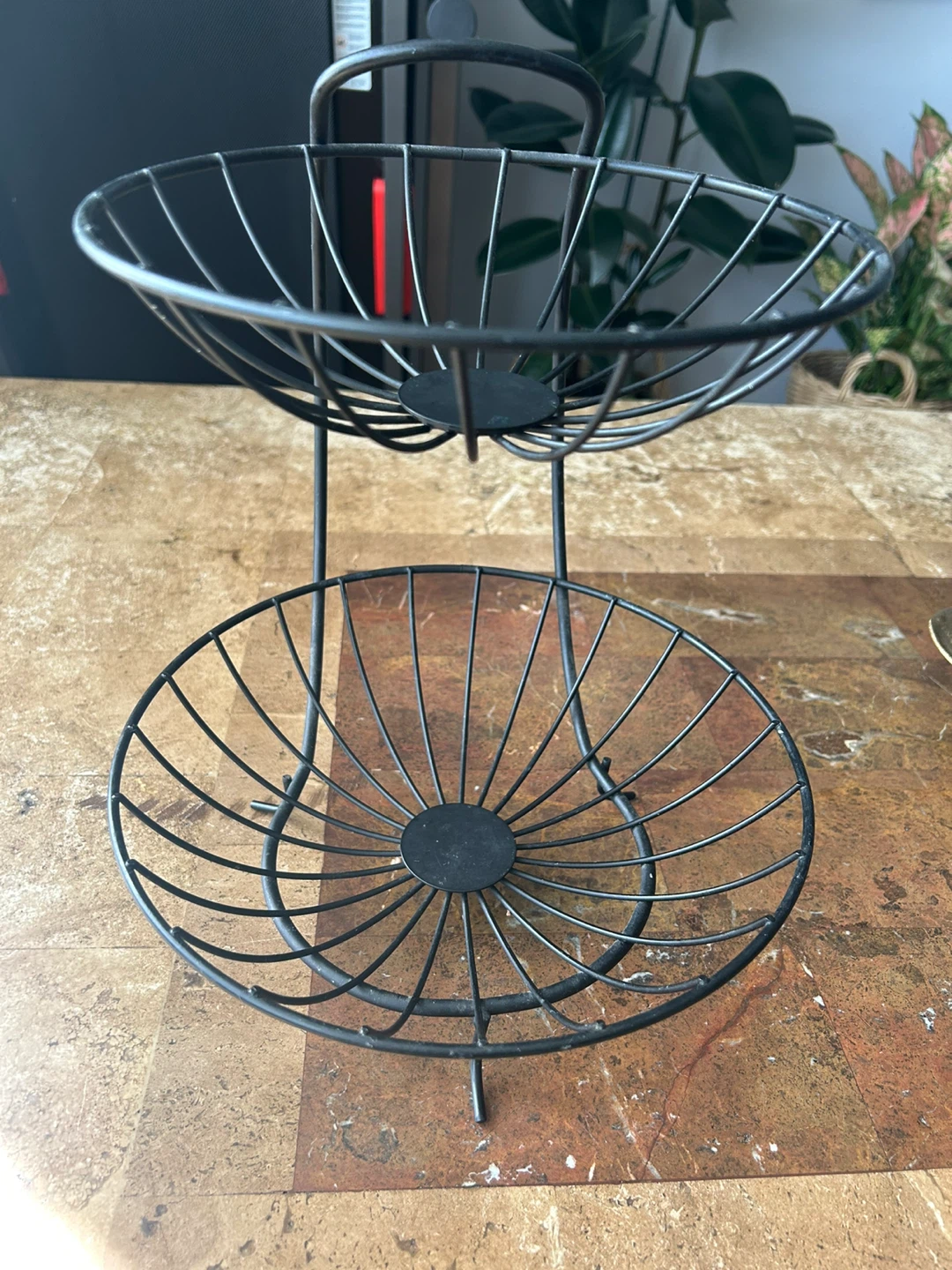 2-Tier Black Metal Fruit Basket - photo 3