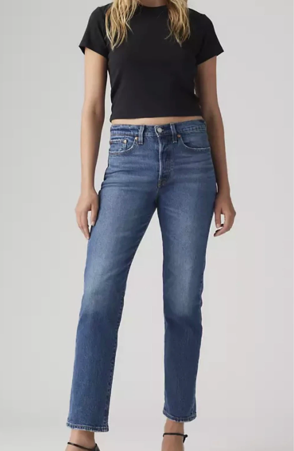 Levi's Straight Leg Jeans - Size 24