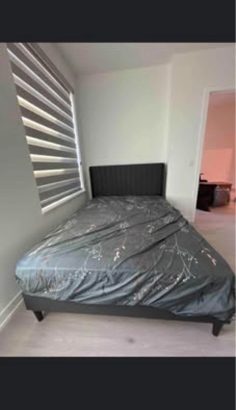 Yaheetetech Full Size Bed Frame - Dark Gray & Mattress