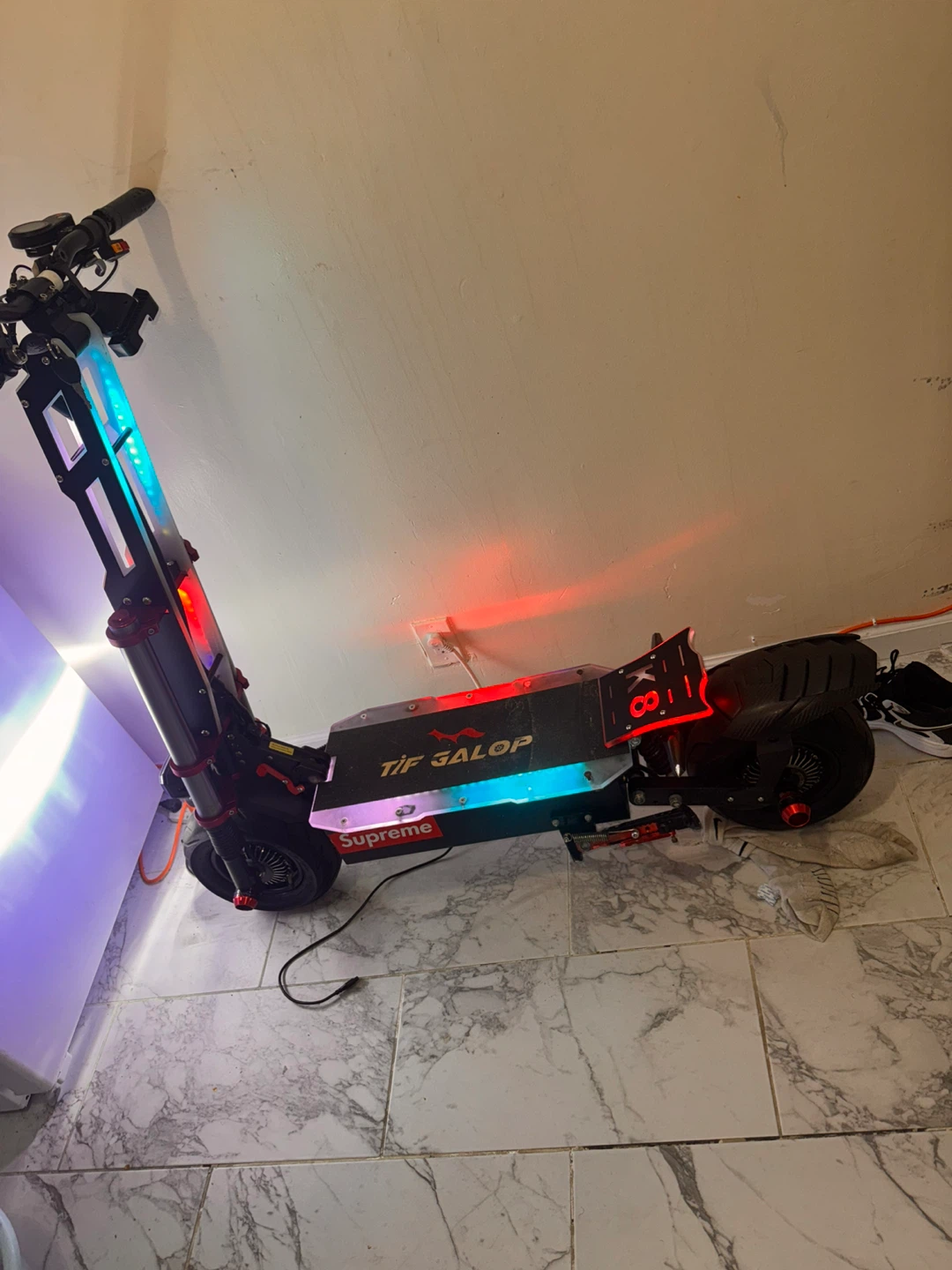 TiF GALOP Supreme Electric Scooter. Open for trade