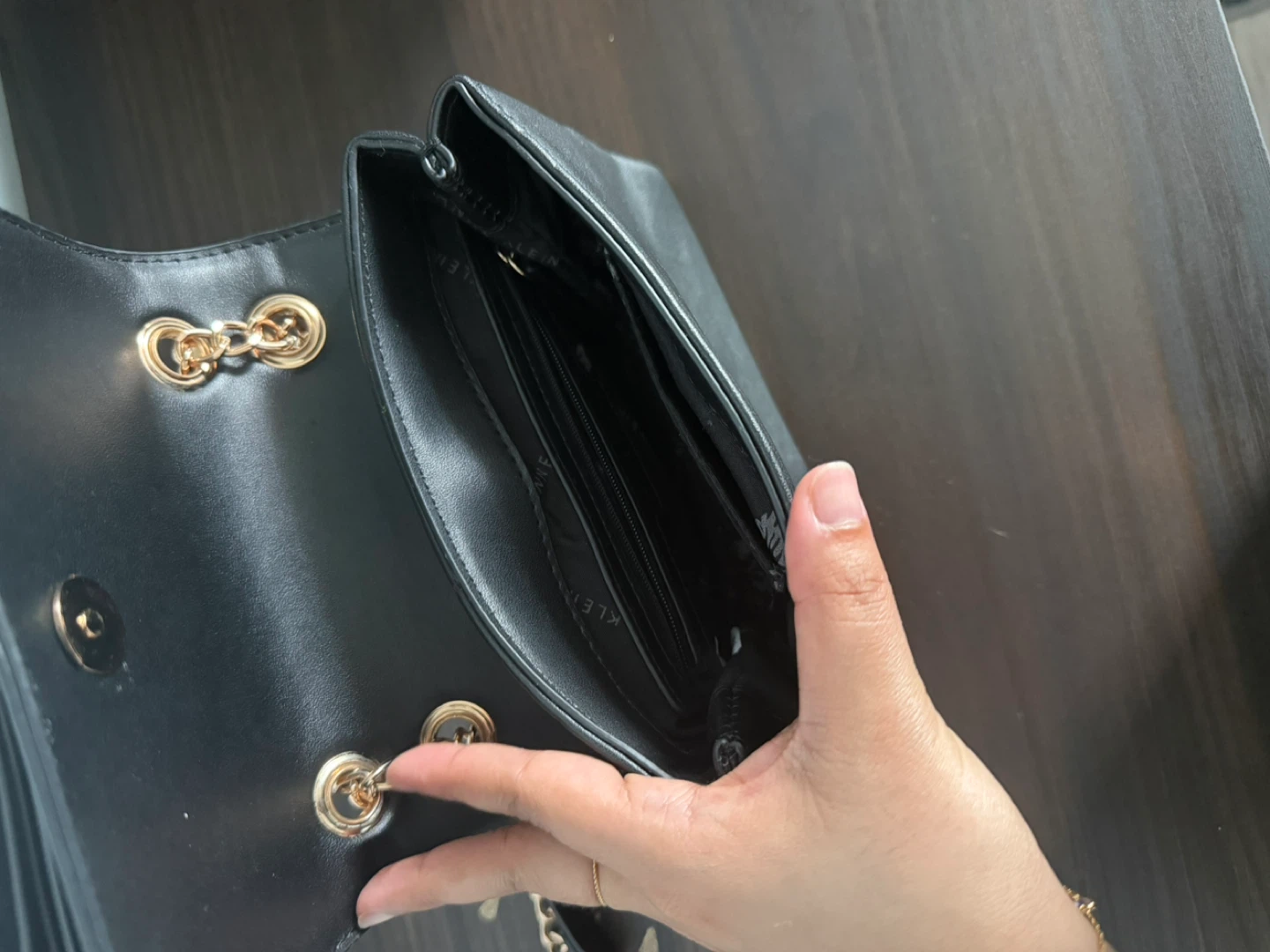 Anne Klein small shoulder/crossbody bag - photo 4