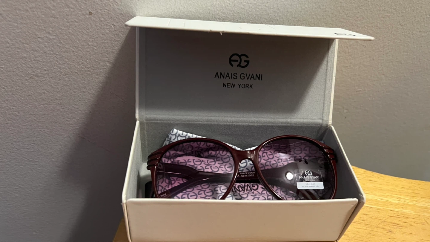 Anais Givani New York Sunglasses