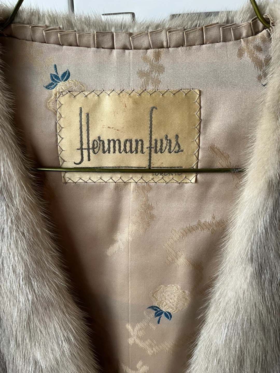 Herman Furs Mink Stole - photo 3
