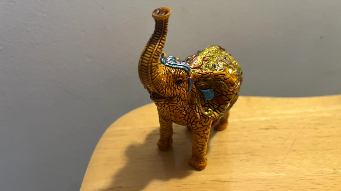 Decorative Elephant Figurine - photo 2