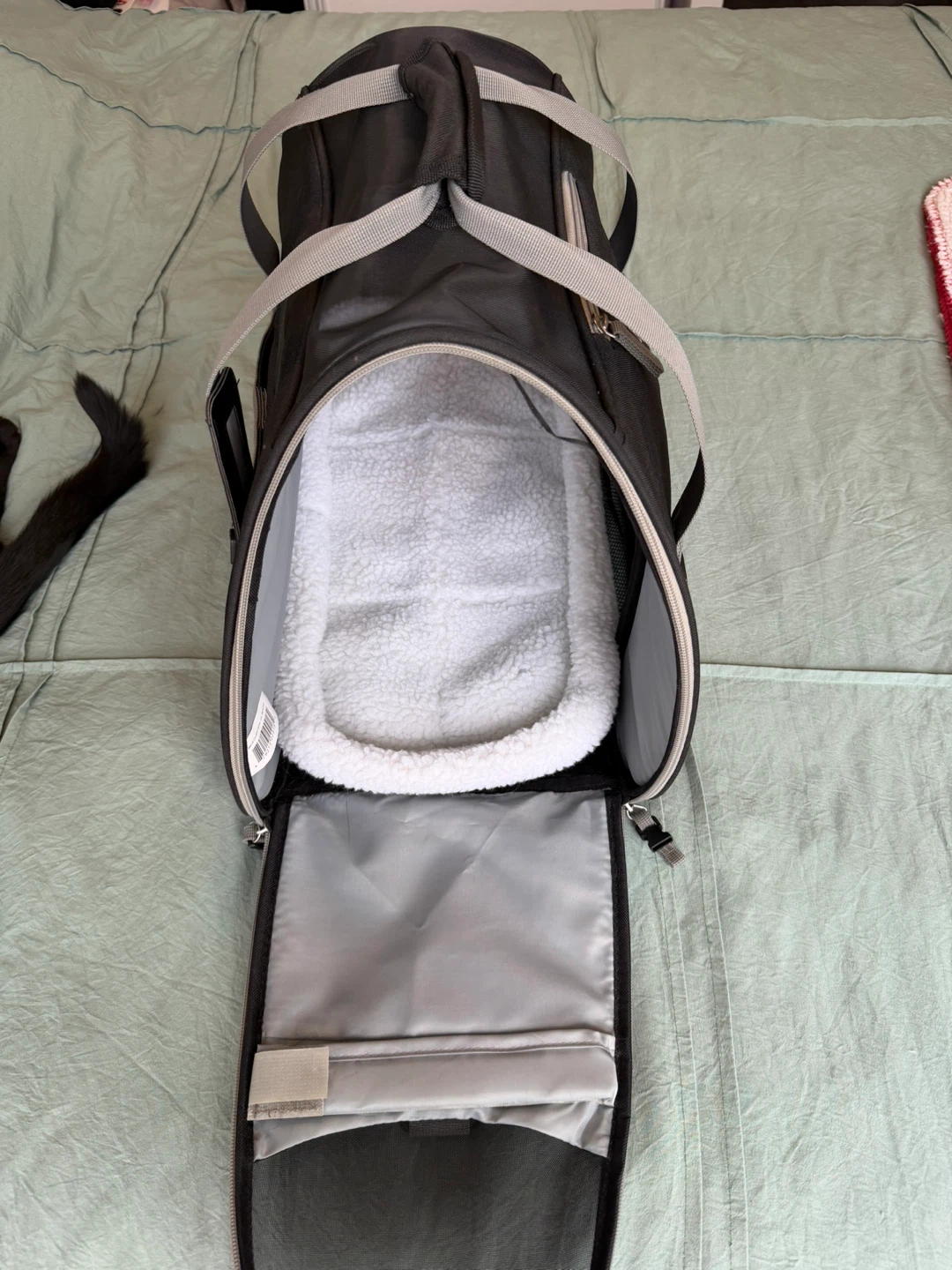 Bergan Pet Carrier (Large) – Like New - photo 3